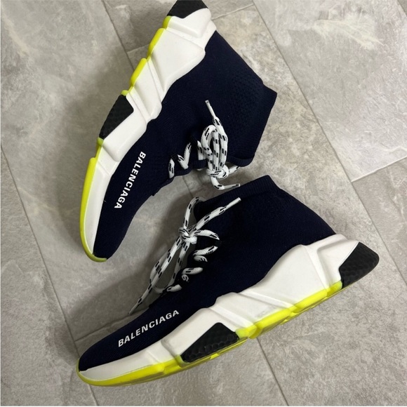 Balenciaga shoes - Picture 9 of 11